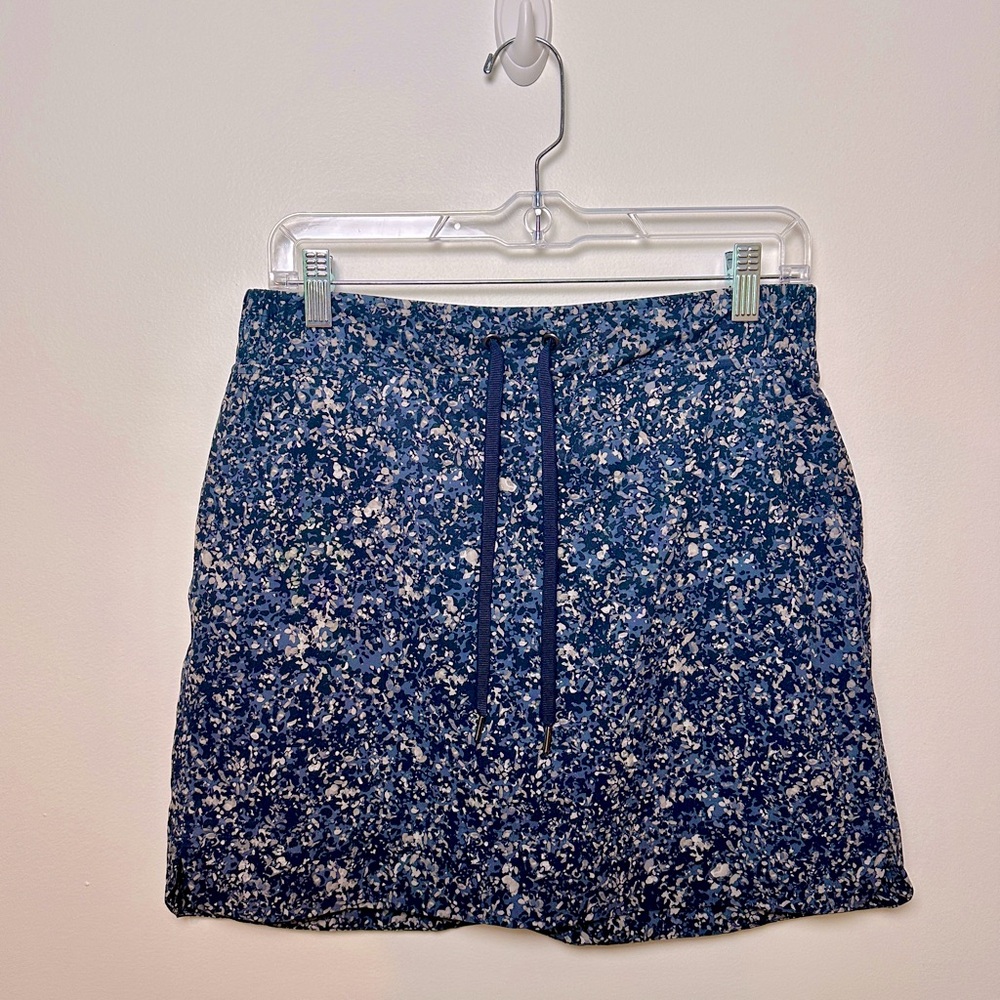 ATHLETA Midtown printed skirt blue size 8